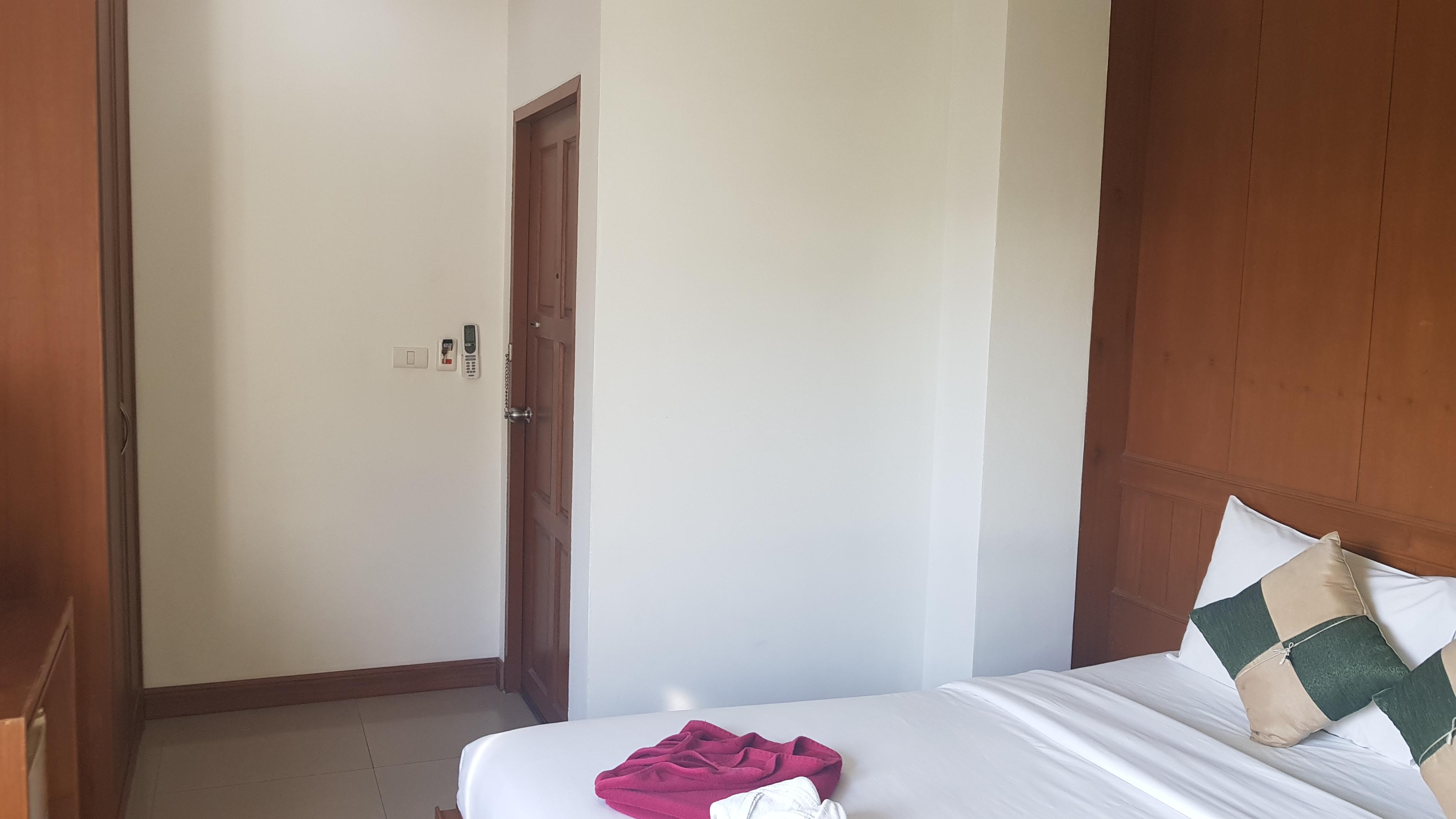Pipikuku Hotel & Restaurant Phuket Esterno foto